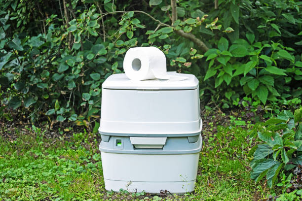 Best Portable toilet rental cost  in Houston, TX